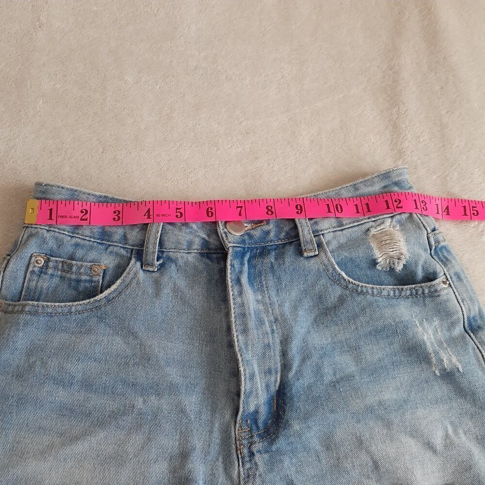 SHEIN Women's Size Small Light Wash High Rise Cut Off Distressed Jean Shorts - Picture 9 of 11